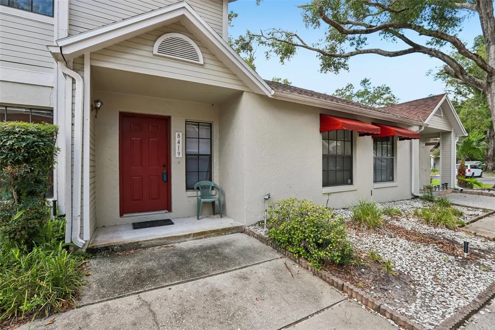 8419 LAURELON PLACE Temple Terrace, FL 33637