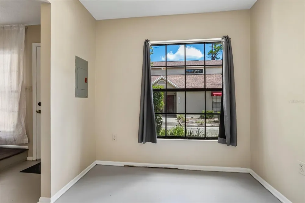 8419 LAURELON PLACE Temple Terrace, FL 33637