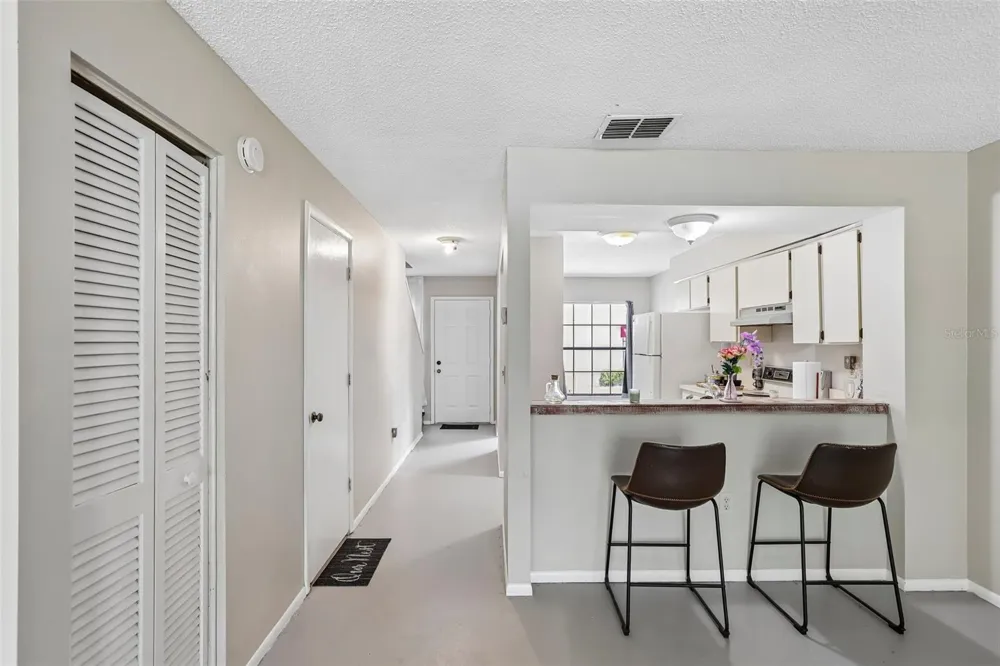 8419 LAURELON PLACE Temple Terrace, FL 33637