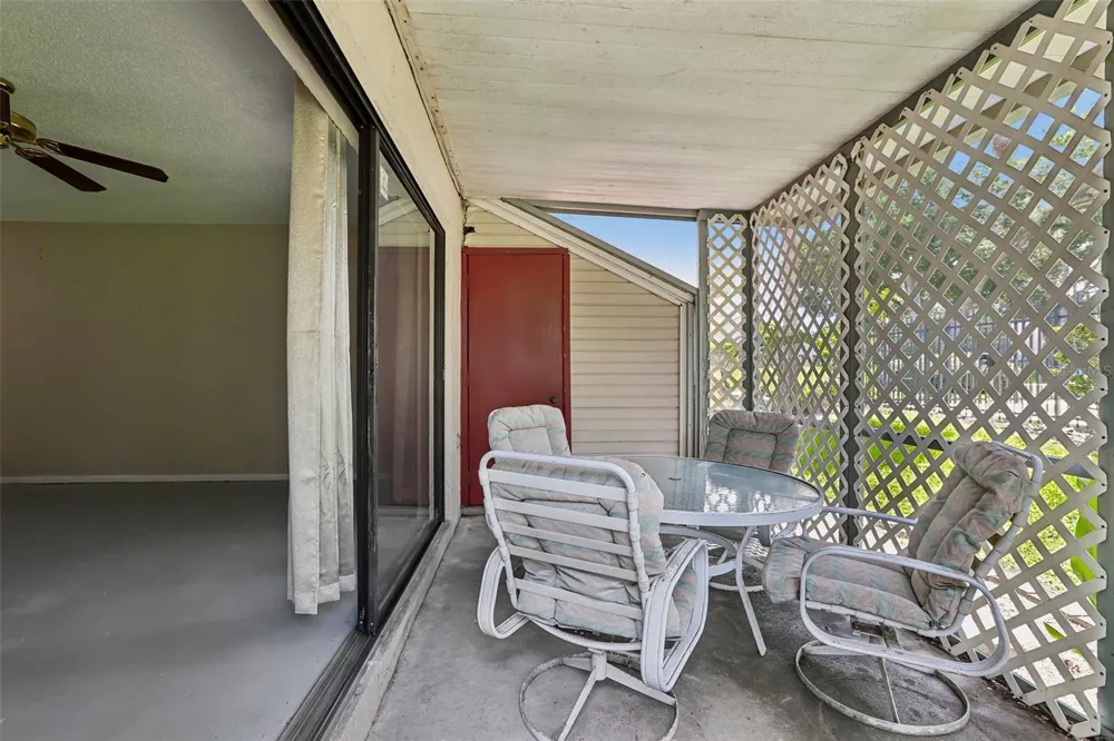8419 LAURELON PLACE Temple Terrace, FL 33637