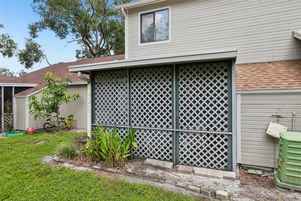 8419 LAURELON PLACE Temple Terrace, FL 33637