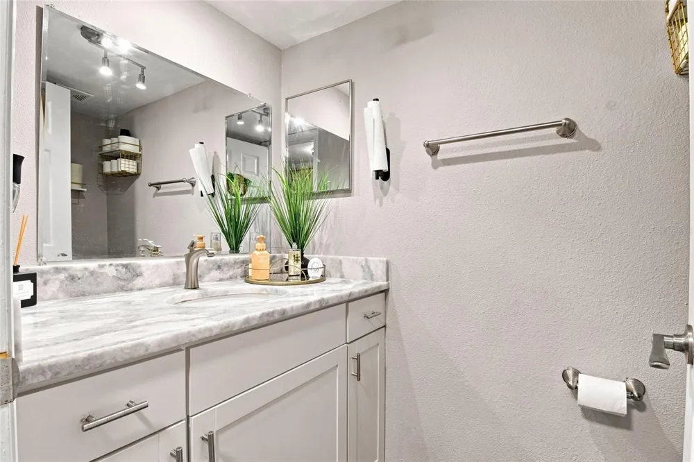 3039 ABBEY COURT Clearwater, FL 33759