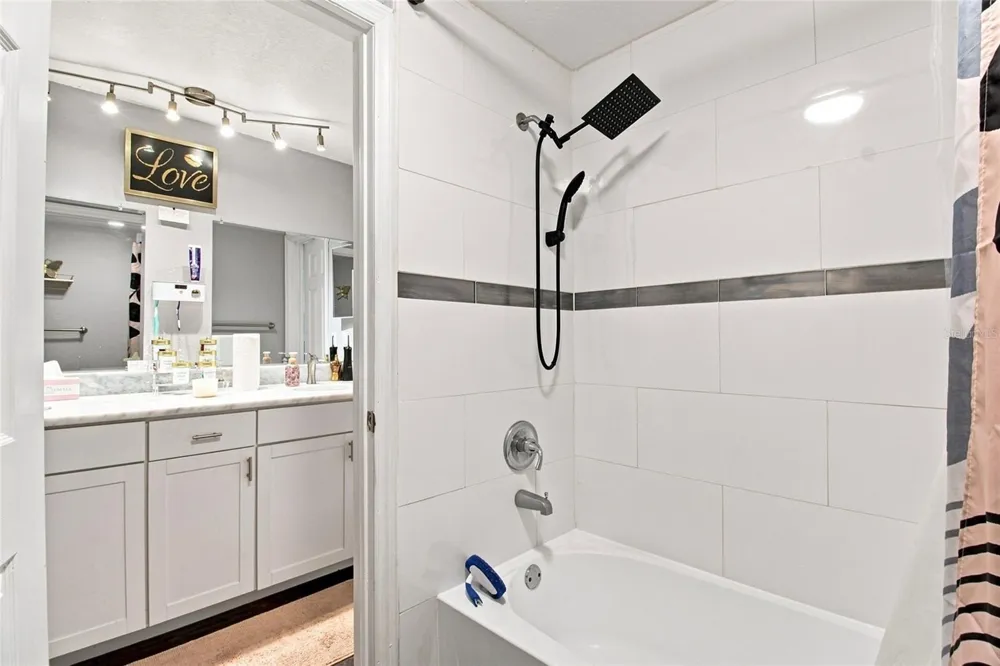 3039 ABBEY COURT Clearwater, FL 33759
