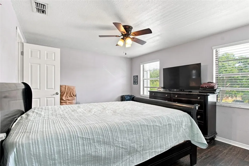 3039 ABBEY COURT Clearwater, FL 33759