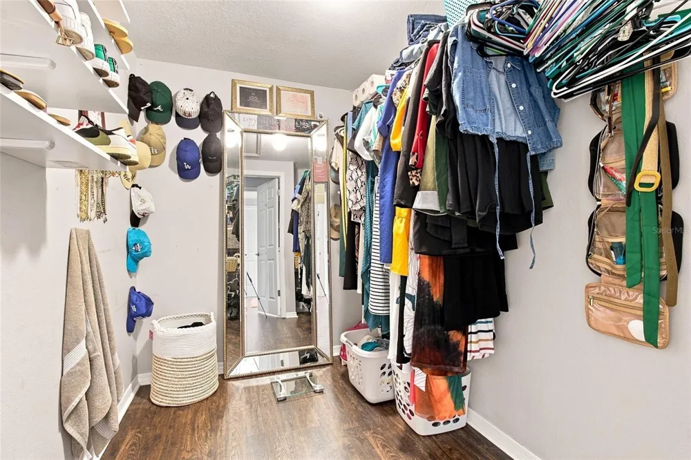 3039 ABBEY COURT Clearwater, FL 33759