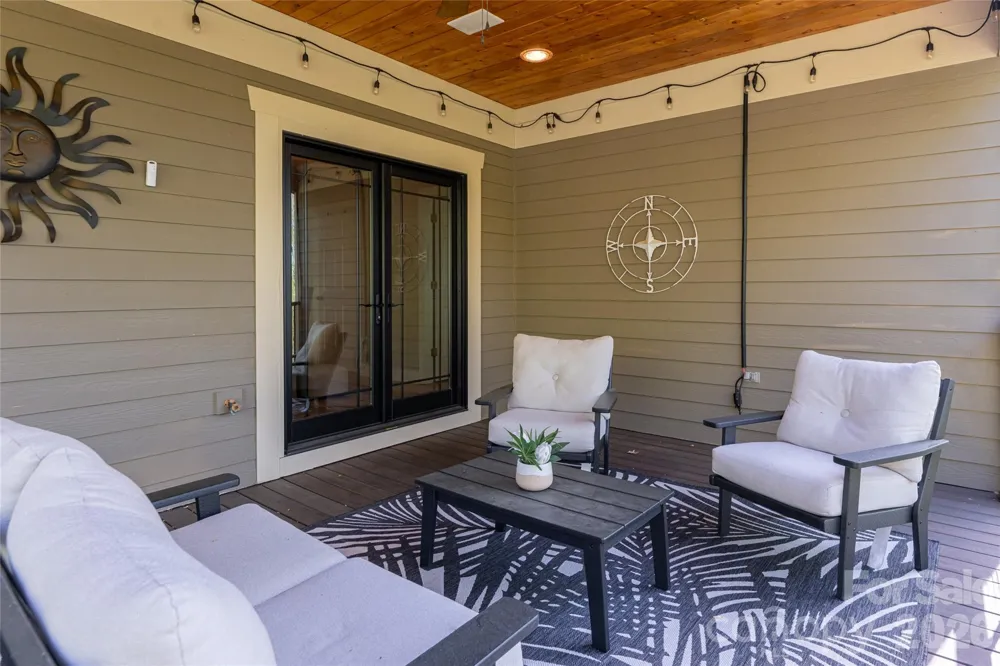 36 Snowshoe Drive Asheville, NC 28803