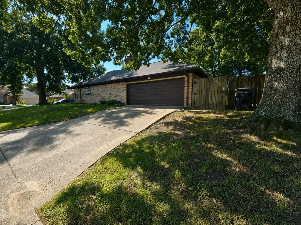 200 Lakewood Drive Longview, TX 75604