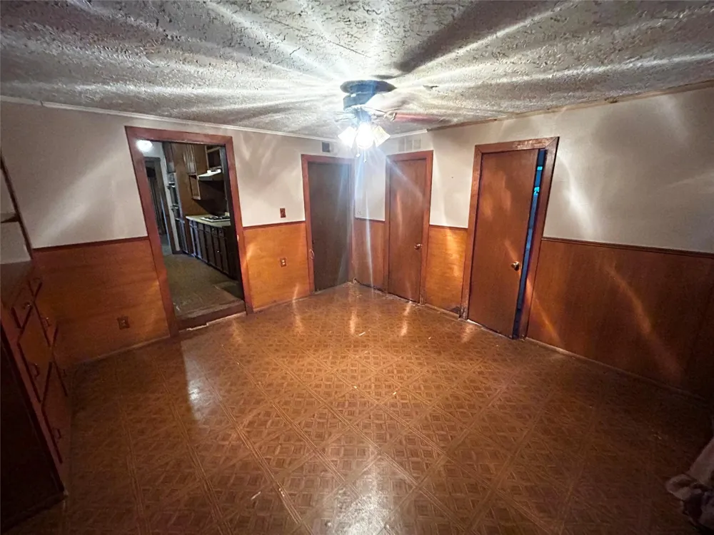 1514 1st Avenue Texas City, TX 77590