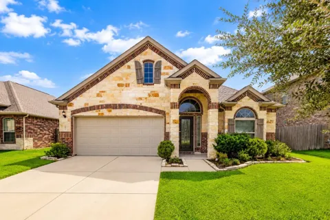 9811 Camellia Gardens Drive