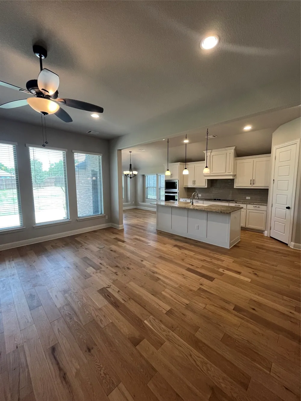 118 Jazlyn Drive Keene, TX 76059