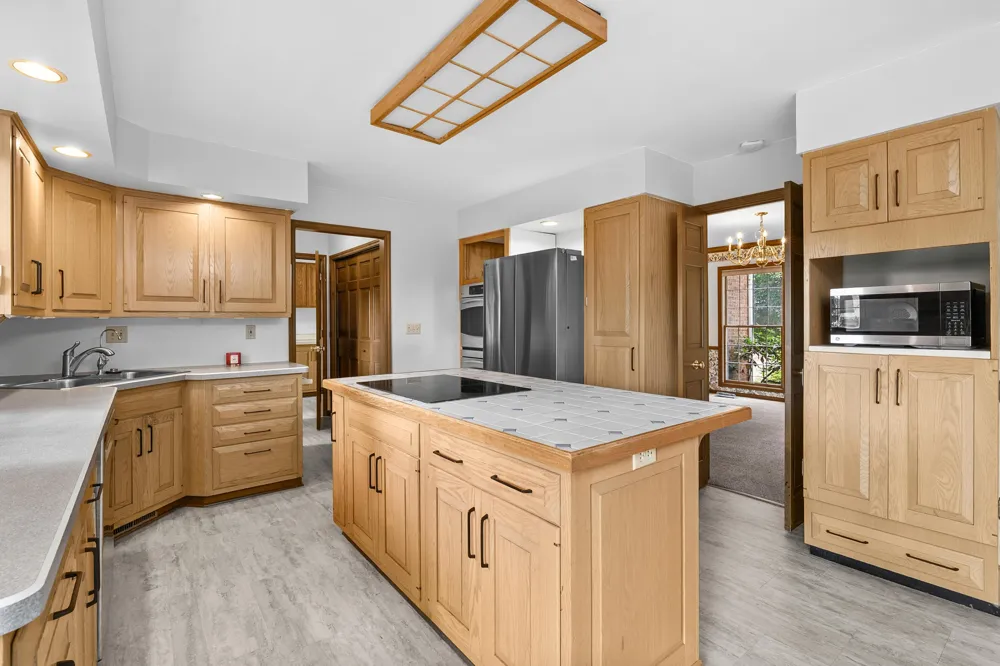 3029 Coachlite Avenue Portage, MI 49024