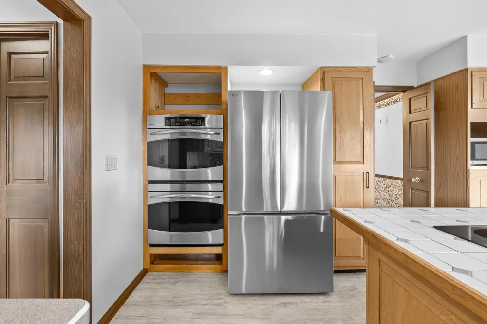 3029 Coachlite Avenue Portage, MI 49024