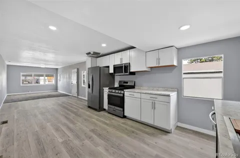 2100 W 100th Avenue