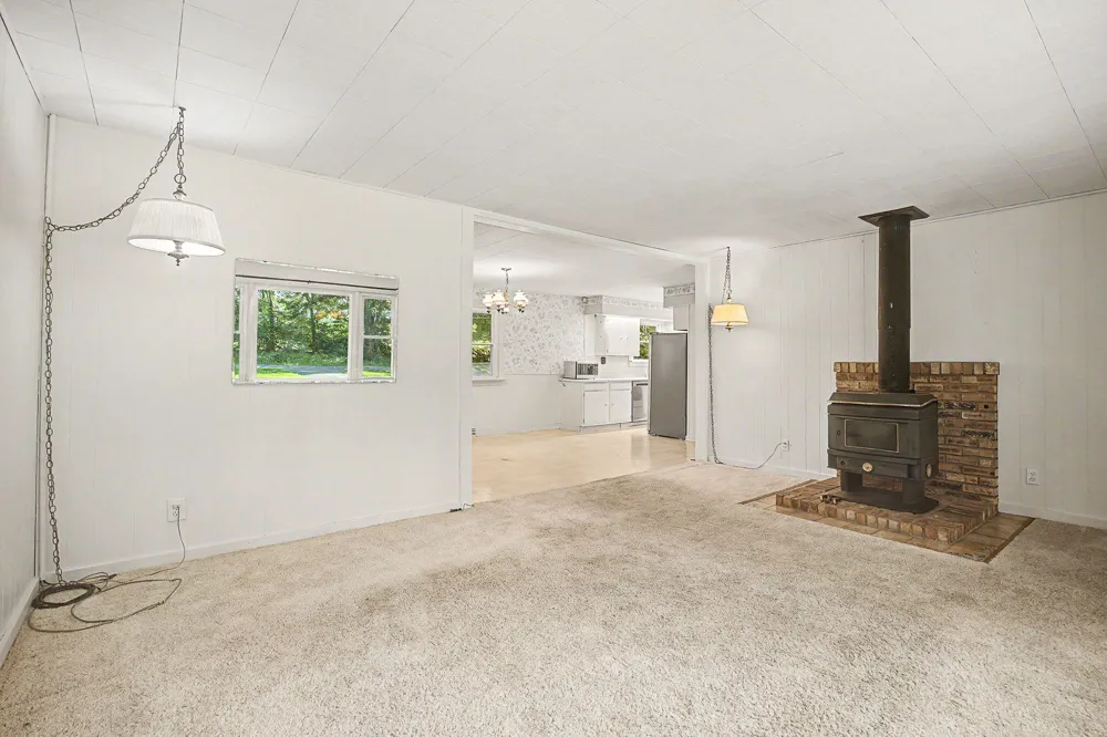 1940 Maple Grove Road Jackson, MI 49201