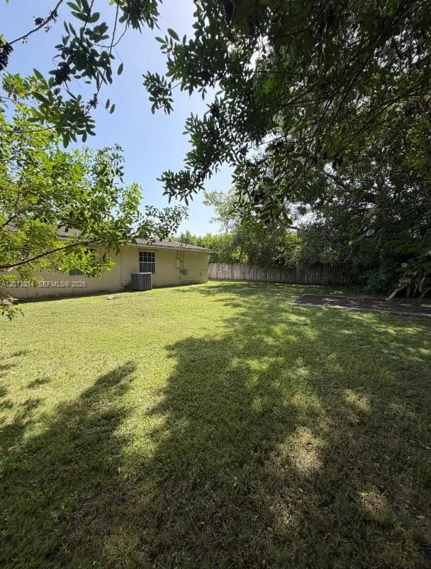 15190 Old Cutler Rd Palmetto Bay, FL 33158