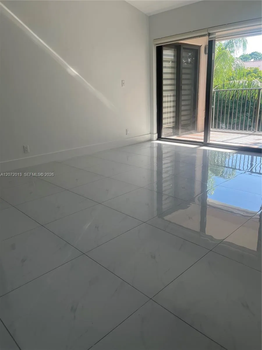 Address Not Shown Plantation, FL 33322