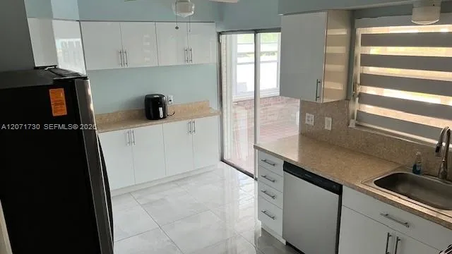 11461 NW 35th St Sunrise, FL 33323