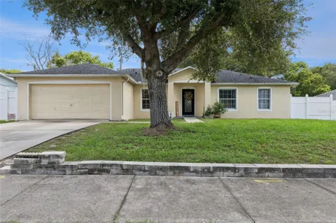 939 CLOVERLEAF BOULEVARD