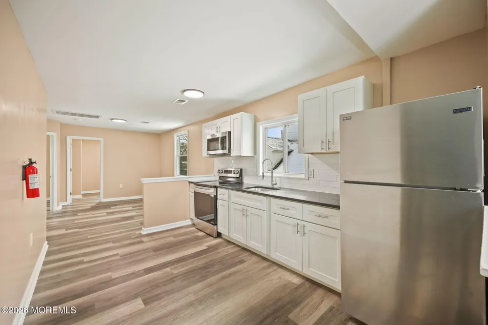 143 Center Avenue #2 Keansburg, NJ 07734
