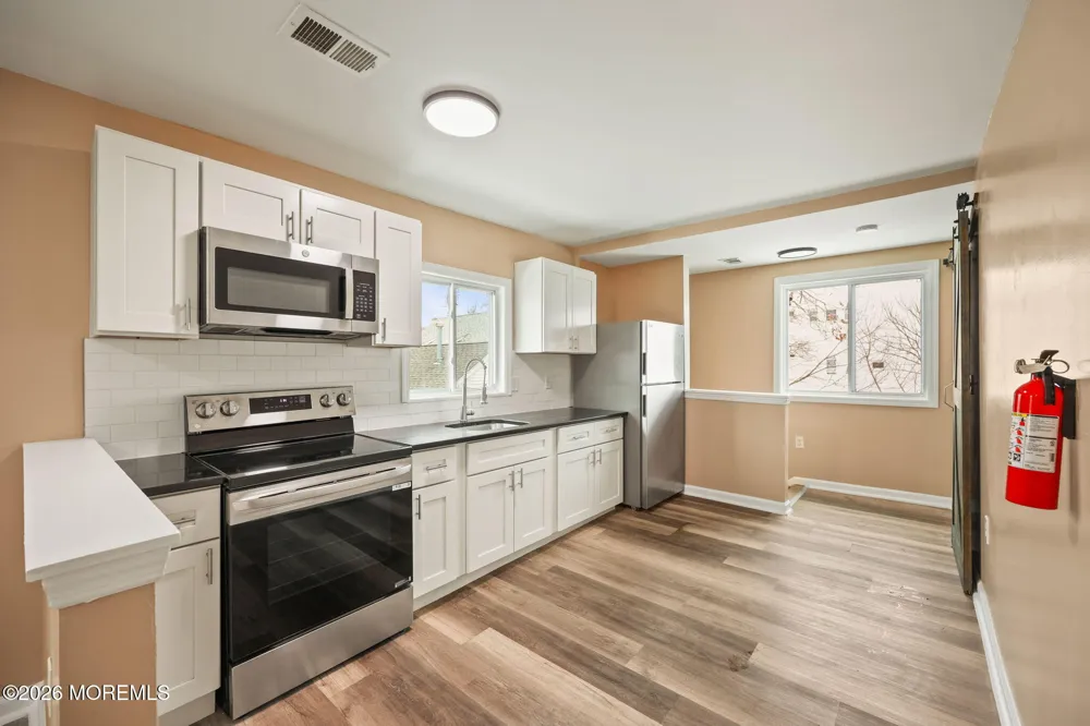 143 Center Avenue #2 Keansburg, NJ 07734