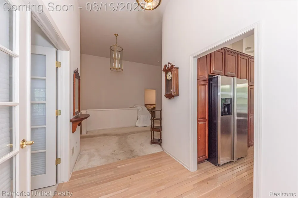 16766 Lochmoor Circle W Northville Township, MI 48168