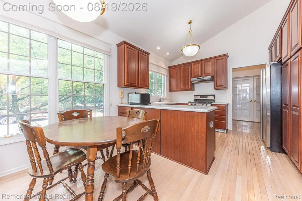 16766 Lochmoor Circle W Northville Township, MI 48168