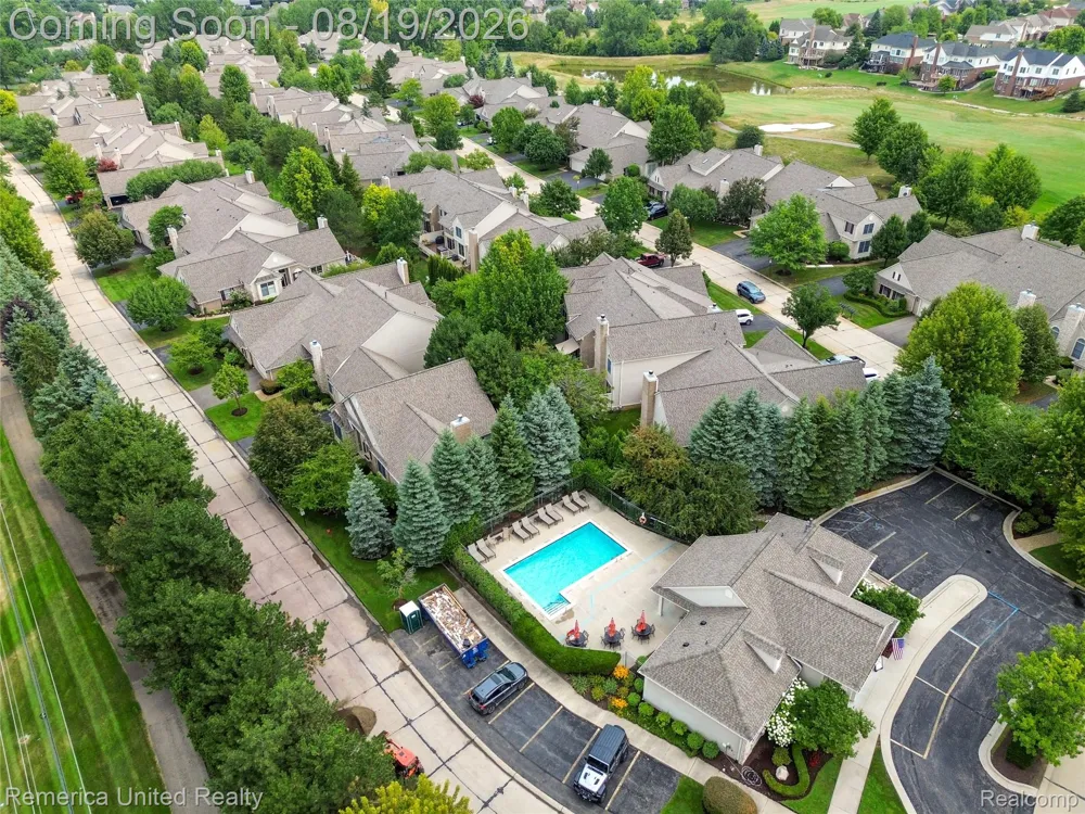16766 Lochmoor Circle W Northville Township, MI 48168