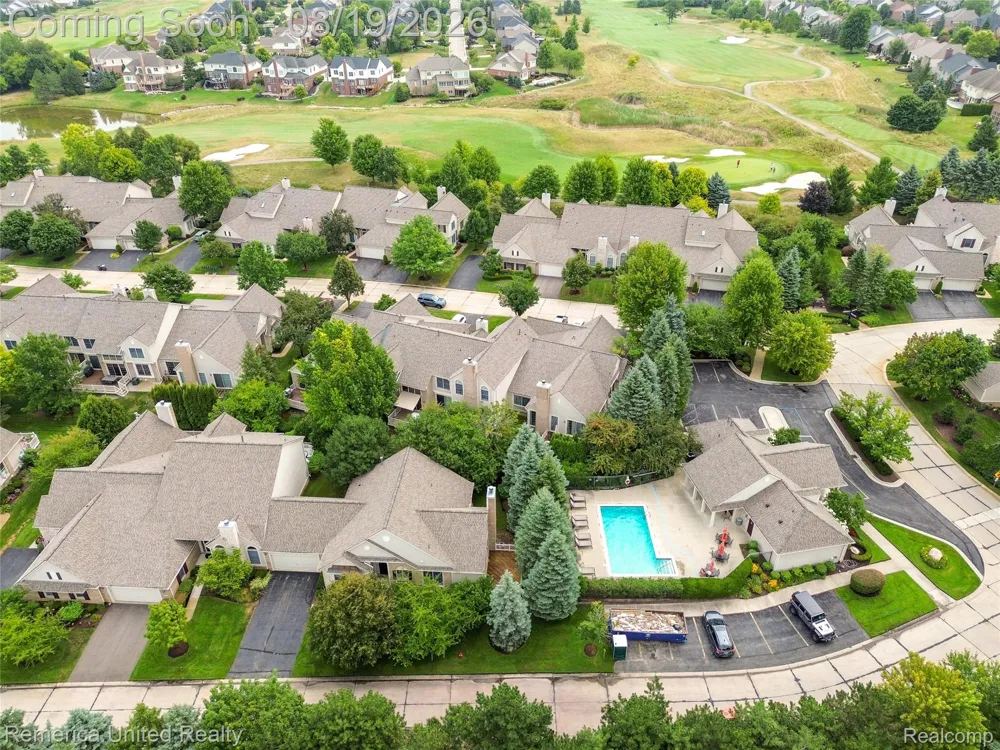 16766 Lochmoor Circle W Northville Township, MI 48168