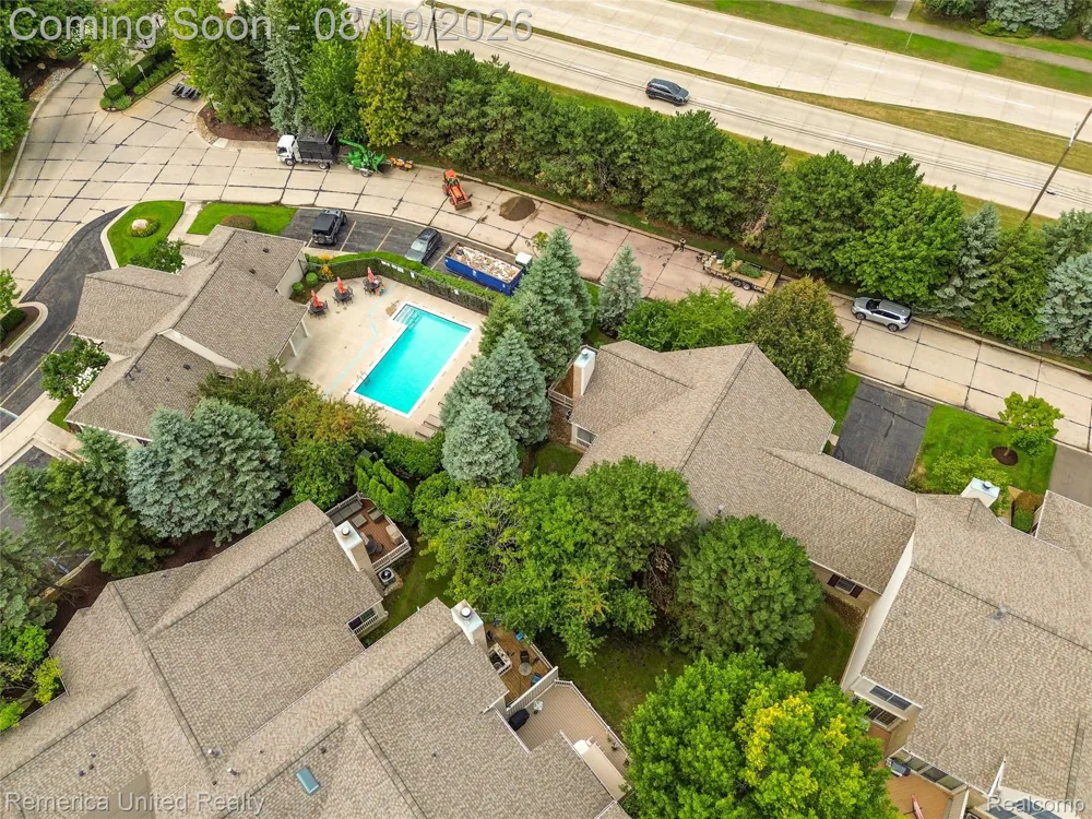 16766 Lochmoor Circle W Northville Township, MI 48168