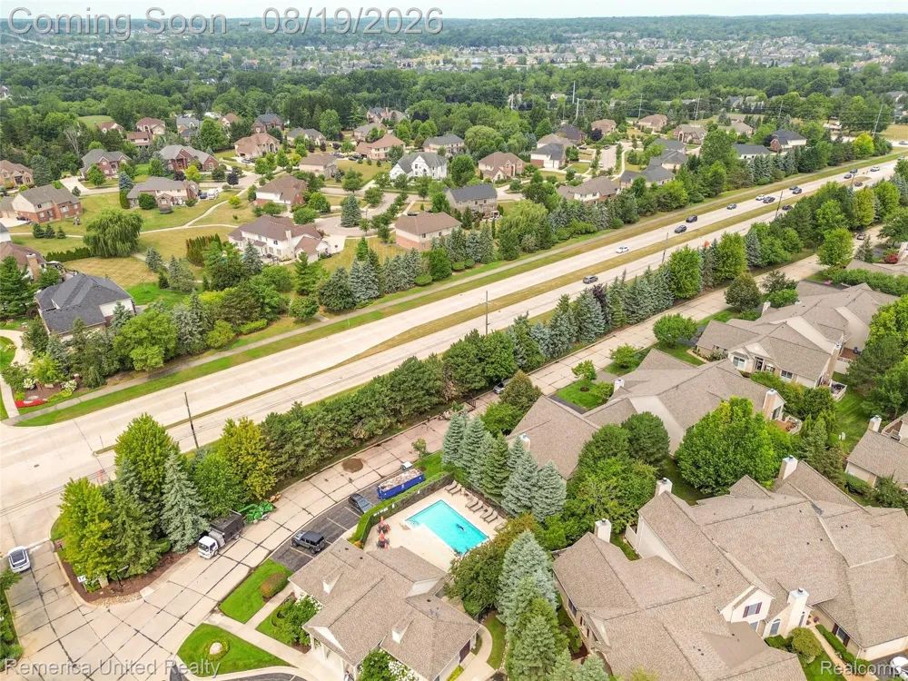 16766 Lochmoor Circle W Northville Township, MI 48168