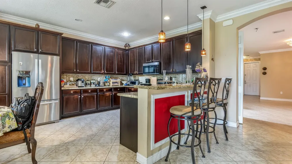 8292 Calabria Lakes Drive Boynton Beach, FL 33473