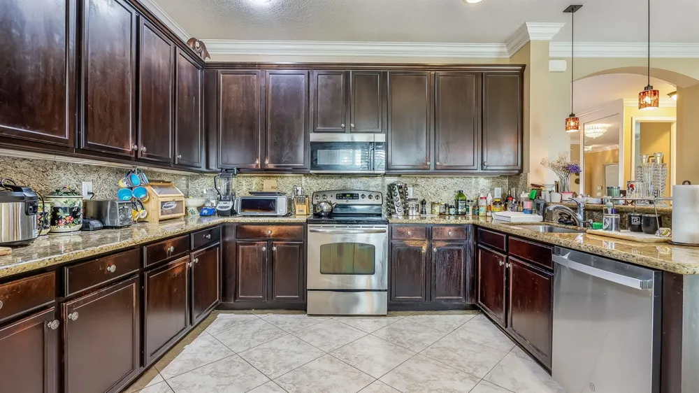 8292 Calabria Lakes Drive Boynton Beach, FL 33473