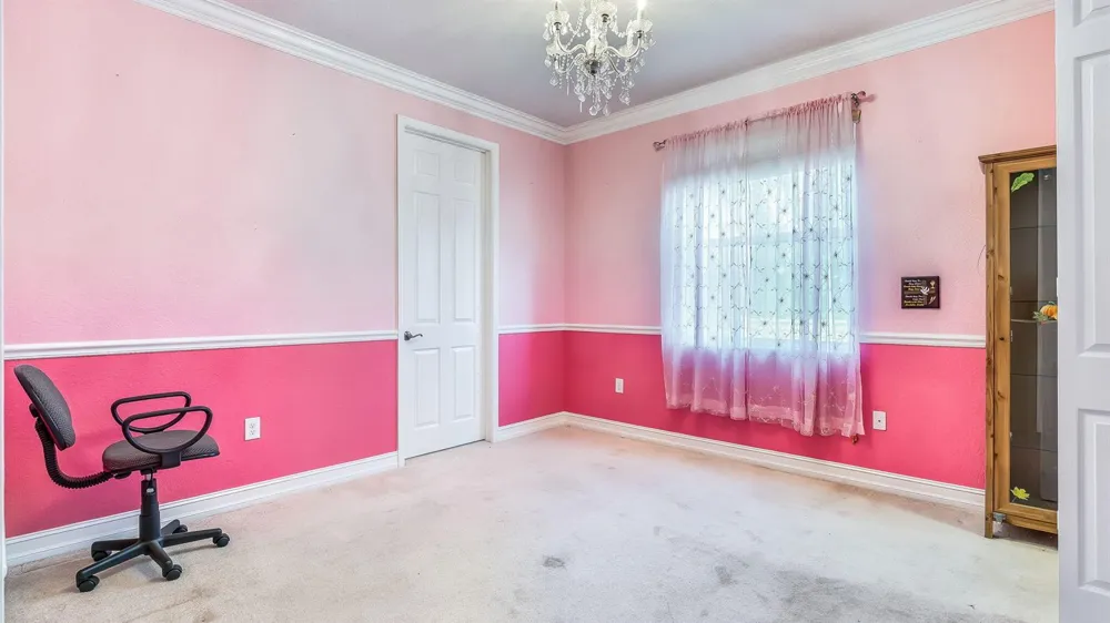 8292 Calabria Lakes Drive Boynton Beach, FL 33473