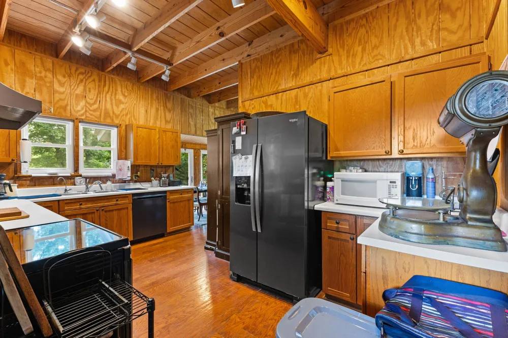 8021 Palmore Hollow Ln Nolensville, TN 37135