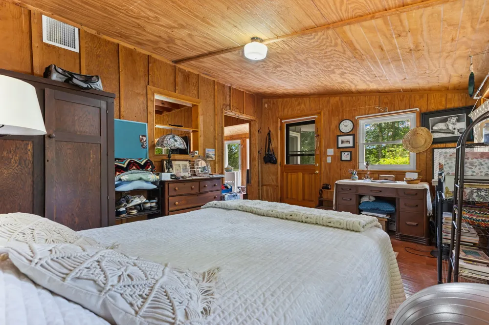 8021 Palmore Hollow Ln Nolensville, TN 37135