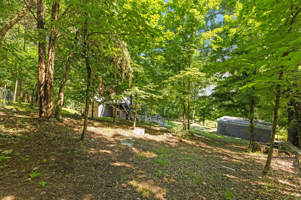 8021 Palmore Hollow Ln Nolensville, TN 37135