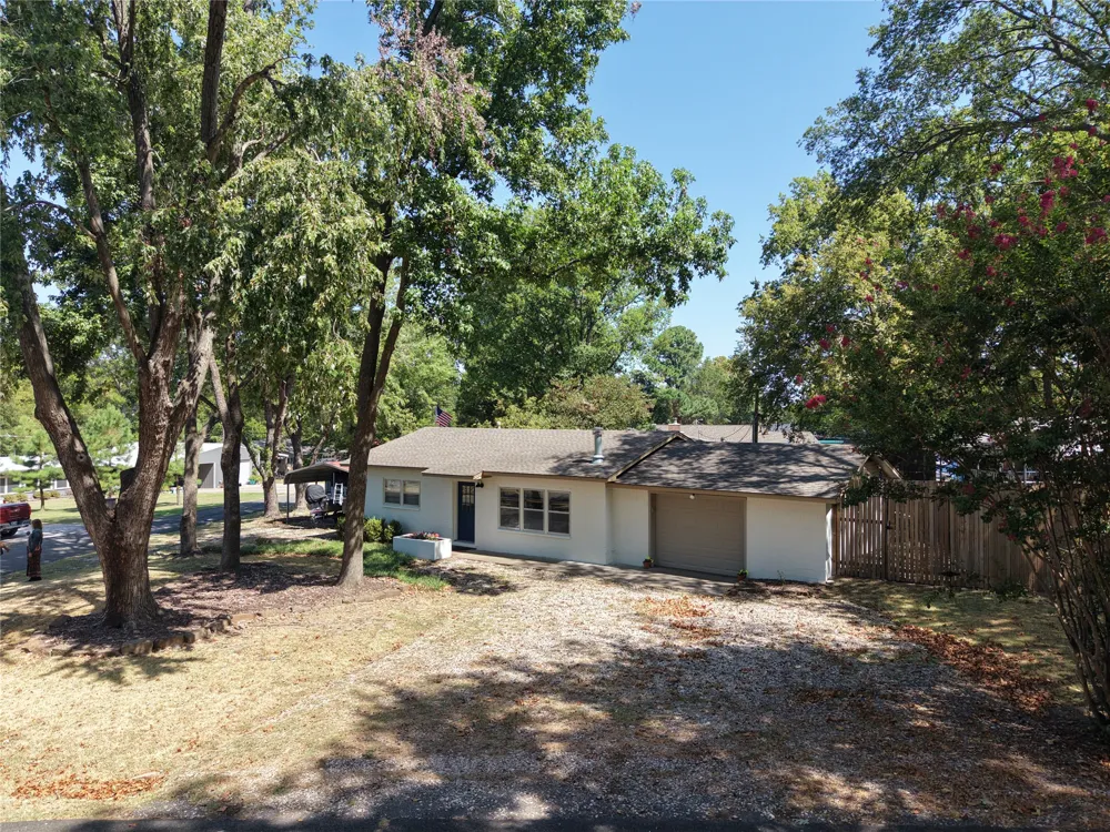 69457 S 321 ROAD Wagoner, OK 74467