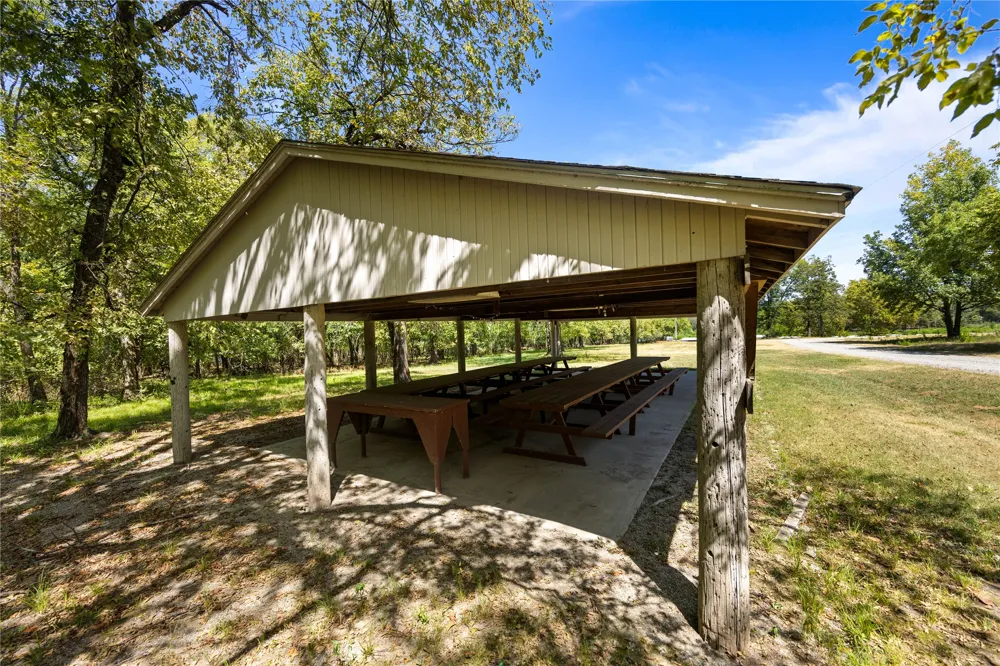 69457 S 321 ROAD Wagoner, OK 74467
