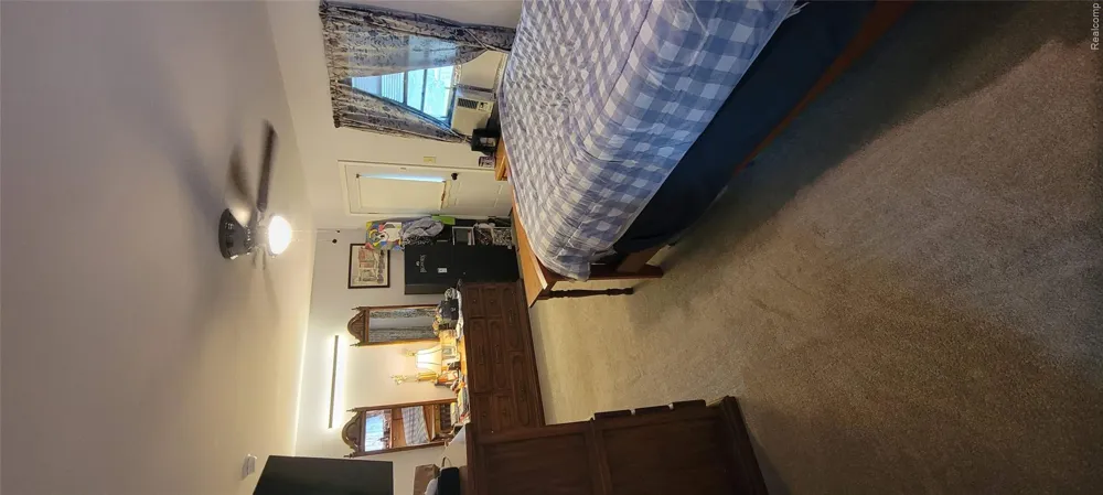 5562 Liberty Street Dryden Village, MI 48428