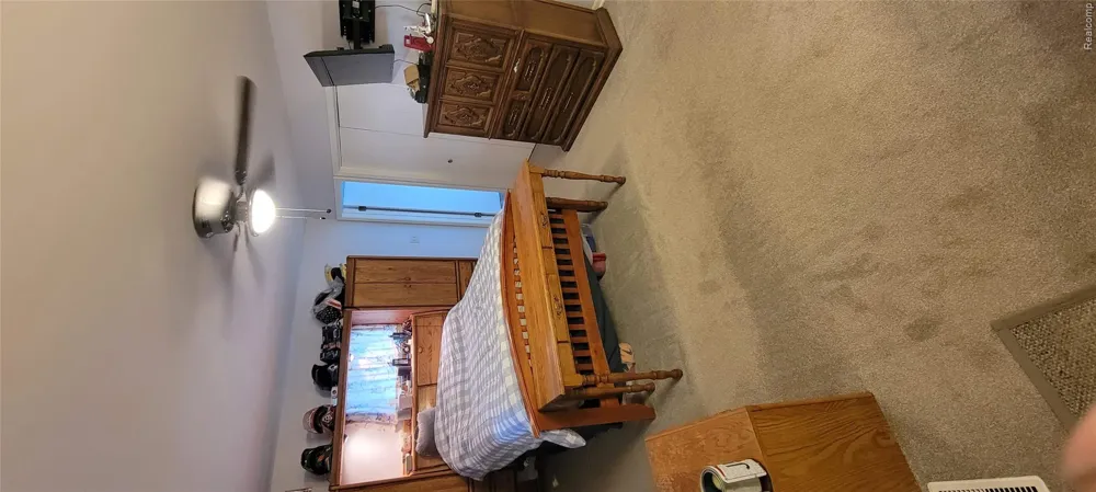 5562 Liberty Street Dryden Village, MI 48428