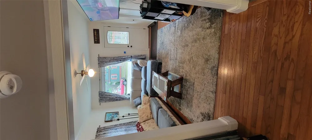 5562 Liberty Street Dryden Village, MI 48428