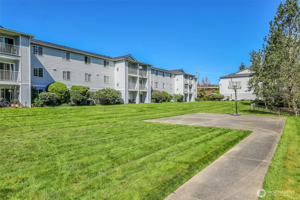 18621 Blueberry Lane #A202 Monroe, WA 98272