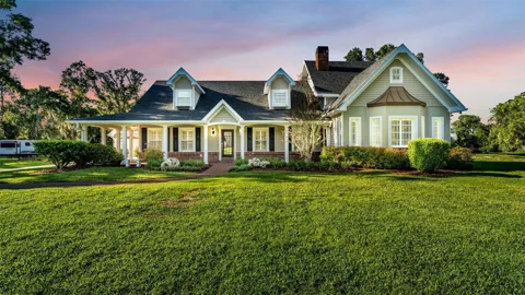 4233 HOMEWOOD LANE