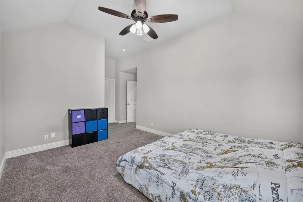 316 Jernigan Drive Euless, TX 76040