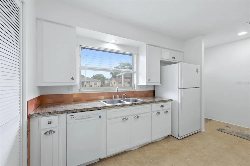 4538 PAWNEE TRAIL #197 Sarasota, FL 34233