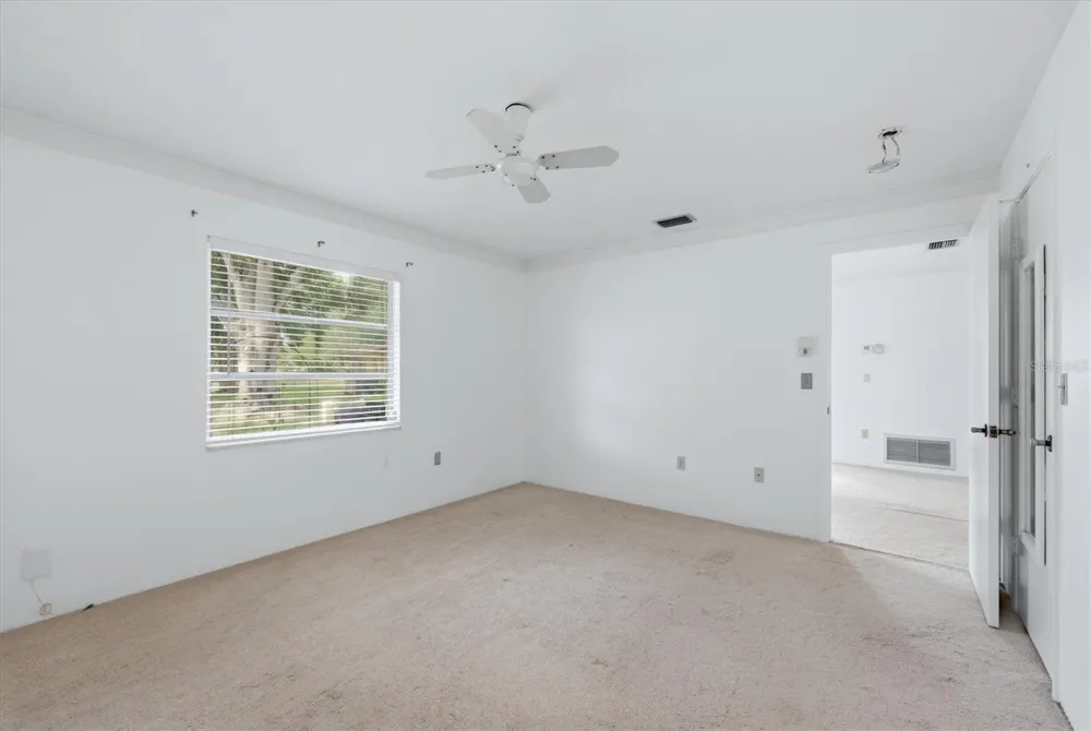 4538 PAWNEE TRAIL #197 Sarasota, FL 34233