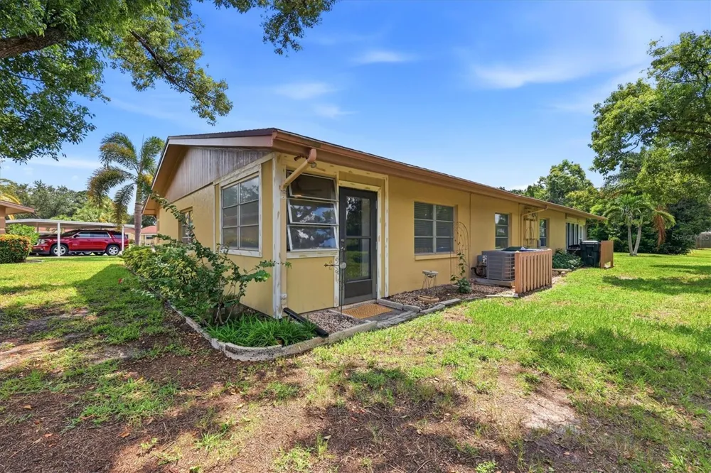 4538 PAWNEE TRAIL #197 Sarasota, FL 34233