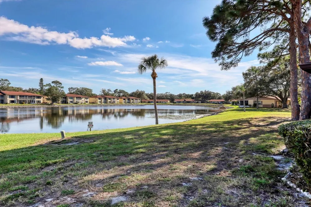 4538 PAWNEE TRAIL #197 Sarasota, FL 34233