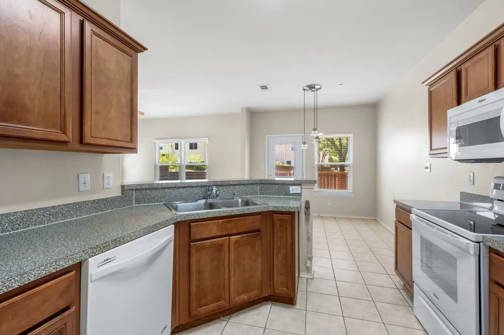 9901 Rockwall Road Plano, TX 75025