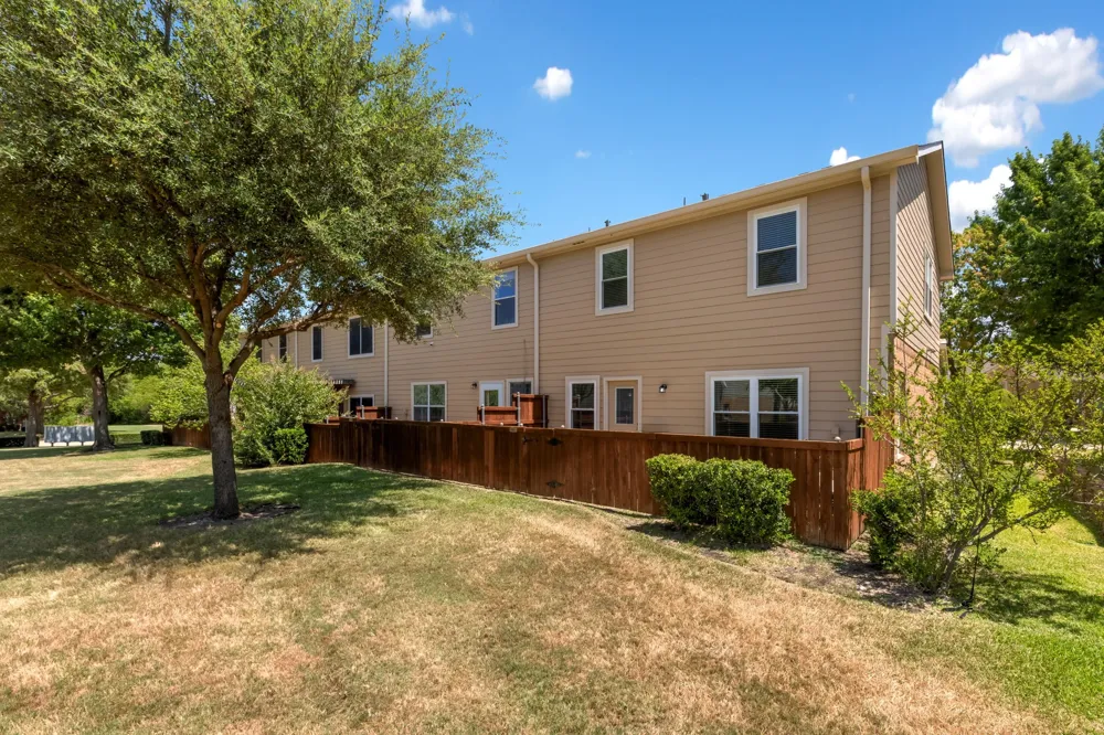 9901 Rockwall Road Plano, TX 75025